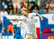 开云体育官网-切尔西锋线传中频频威胁对手球门，越战越勇