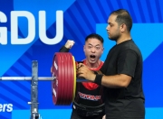 开云APP-日本选手在游泳比赛中夺得金牌