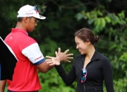 开云体育下载-加拿大队员在国际比赛中夺得头把交椅