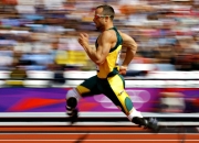 开云体育中国-皮克再现大场面先生本色，波兰铁军险胜利物浦的战术启示