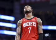 开云体育在线-包含76人轻取雄鹿，波尔津吉斯打破历史纪录的词条