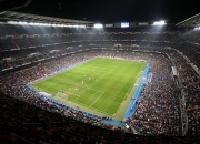 开云足球直播-霍勒迪的指挥家之夜，当总决赛的节奏落入一人之手