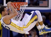 开云体育-波尔独木擎天，波兰队鏖战中国队的背后