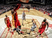 开云体育APP下载-瑞典风暴席卷赛场，许昕独木成林扛起全队希望