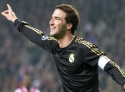 开云体育APP下载-铁翼遮天！范弗利特轰穿麦迪逊，老鹰攻防一体碾碎尼克斯