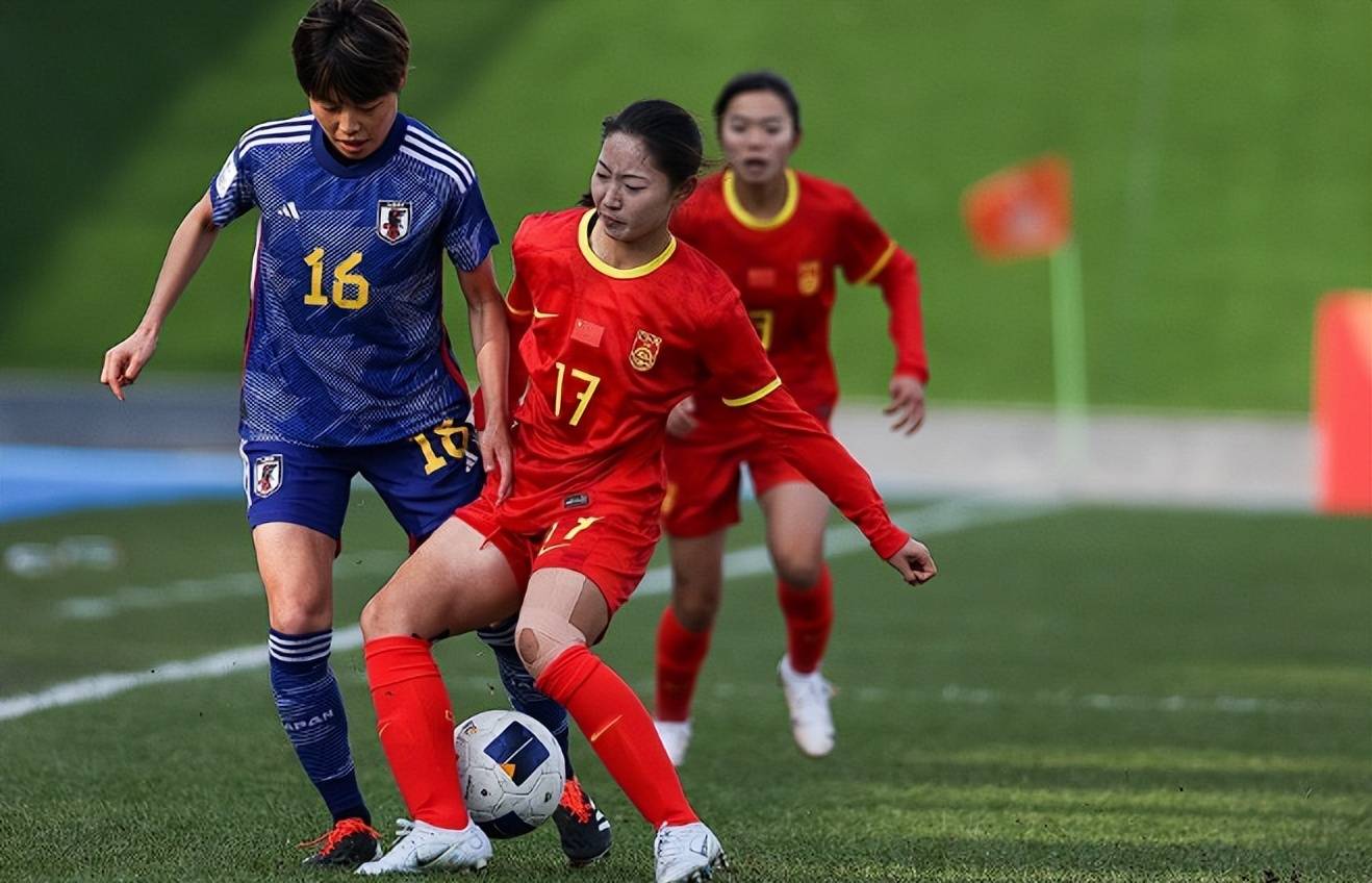 中国女足队备战奥运,全力备战冲刺态势 中国女足队备战奥运,全力备战冲刺态势