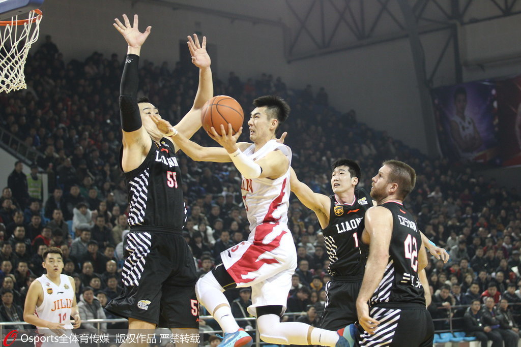 亚特兰大回勇,终结连败势头 亚特兰大回勇,终结连败势头