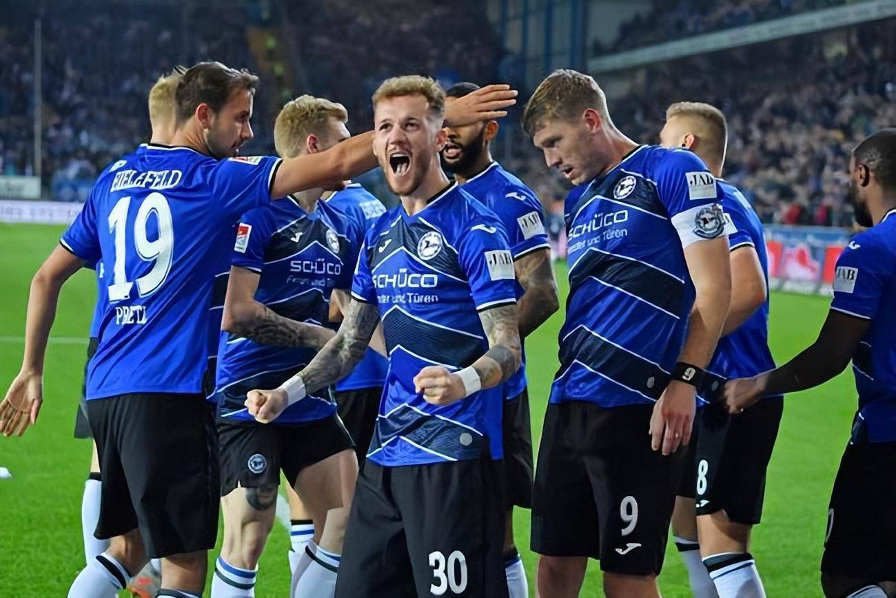 柏林赫塔获得胜利,跃居德国足球联赛积分榜前列的简单介绍 柏林赫塔获得胜利,跃居德国足球联赛积分榜前列的简单介绍