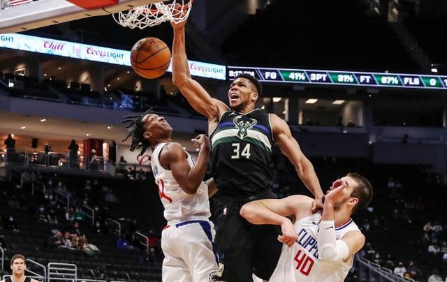 上海队横扫快船,字母哥点燃赛场 上海队横扫快船,字母哥点燃赛场