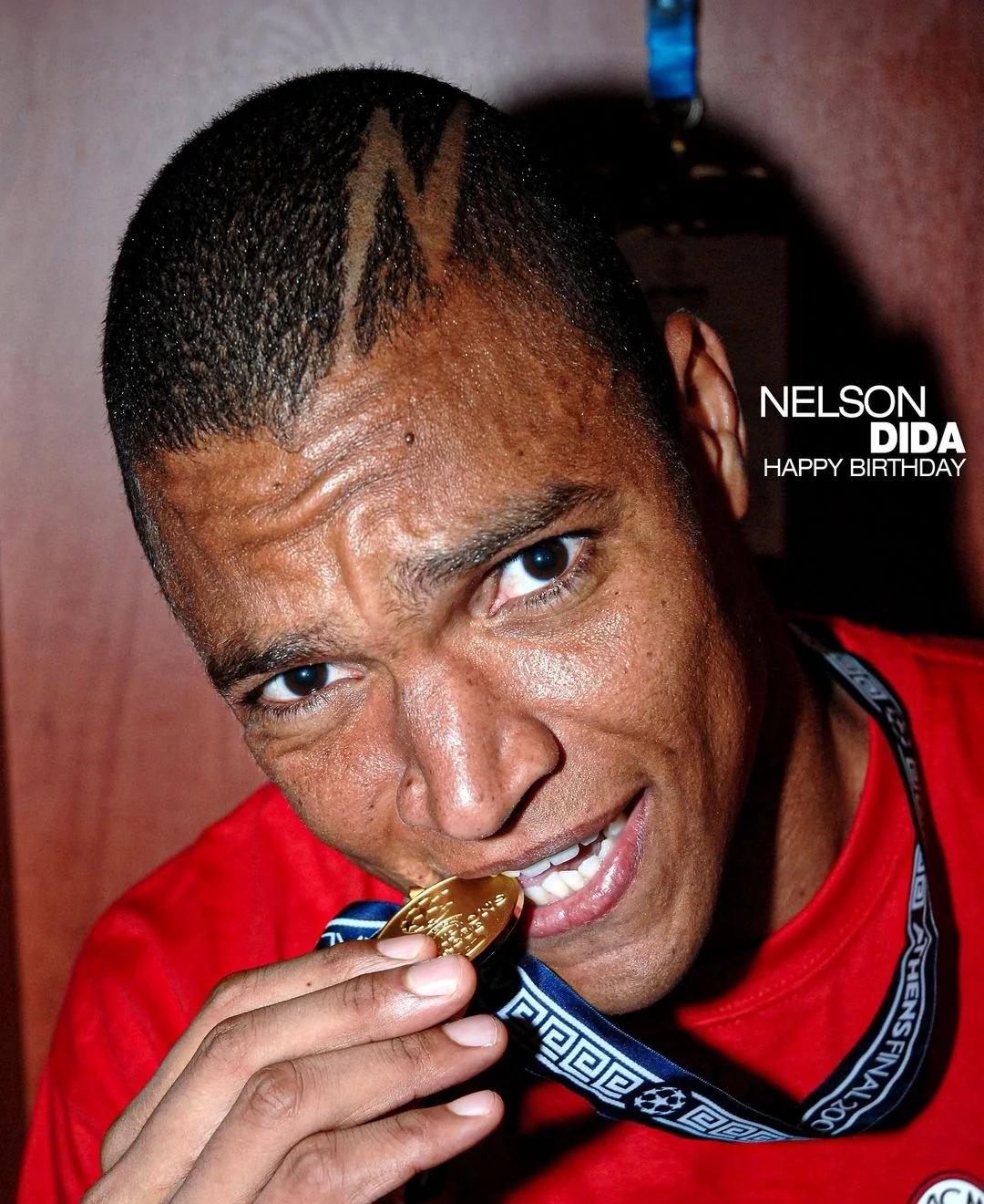 AC米兰门将连续神勇扑救,为球队保平的简单介绍 AC米兰门将连续神勇扑救,为球队保平的简单介绍