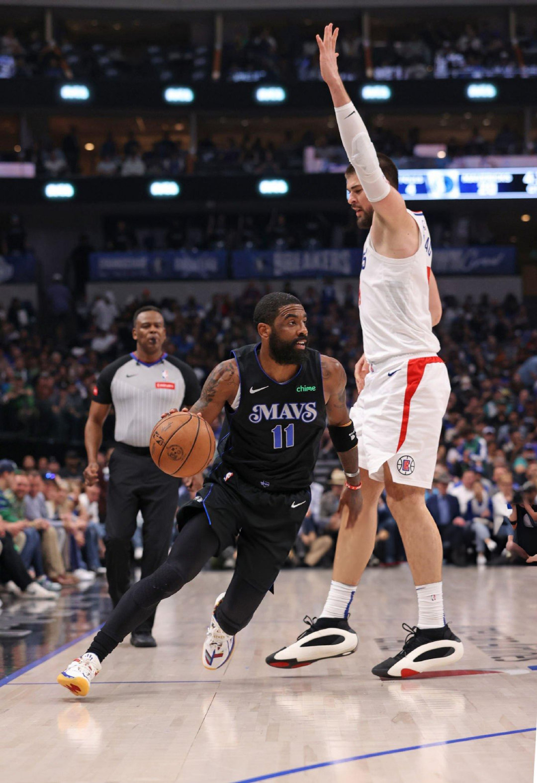 独行侠队在悬念的比赛中逆转快船队 独行侠队在悬念的比赛中逆转快船队