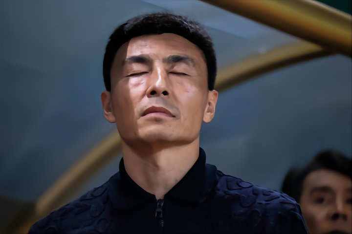 包含萨索洛硬战告败，保级之路还需鼎力支持的词条