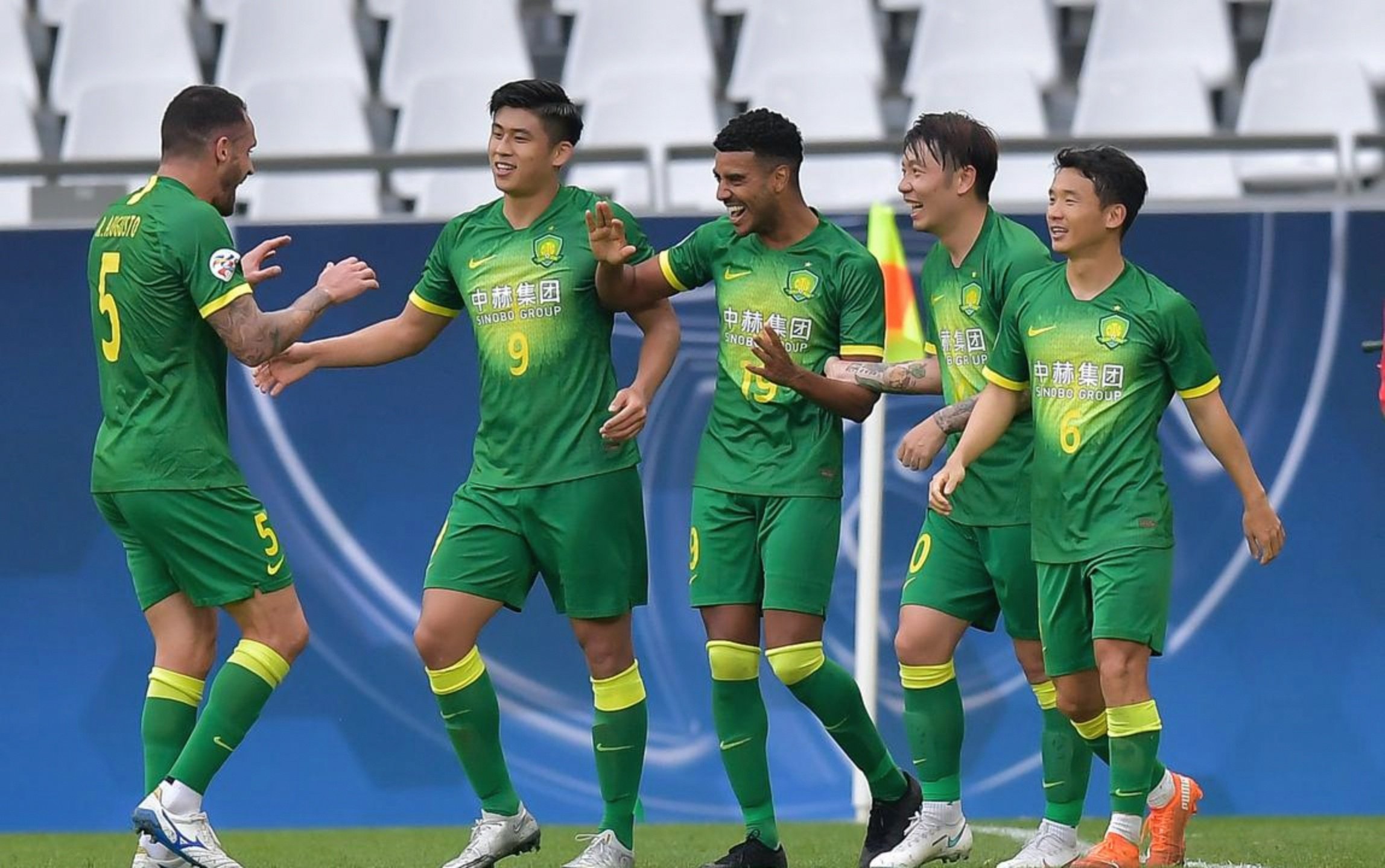 亚冠比赛中,中国球队赢得关注和支持 亚冠比赛中,中国球队赢得关注和支持