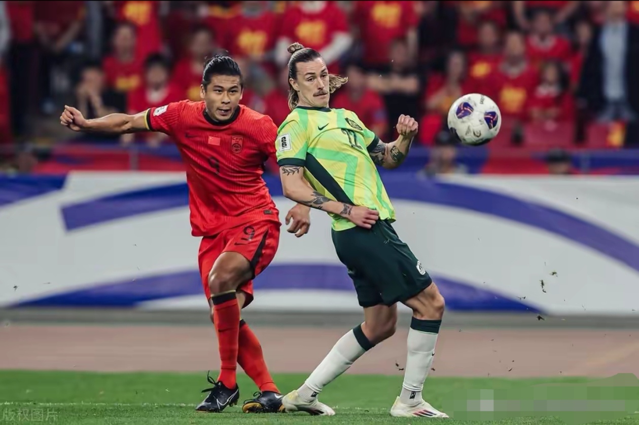 包含澳大利亚队表现亮眼，成功晋级世界杯十六强的词条