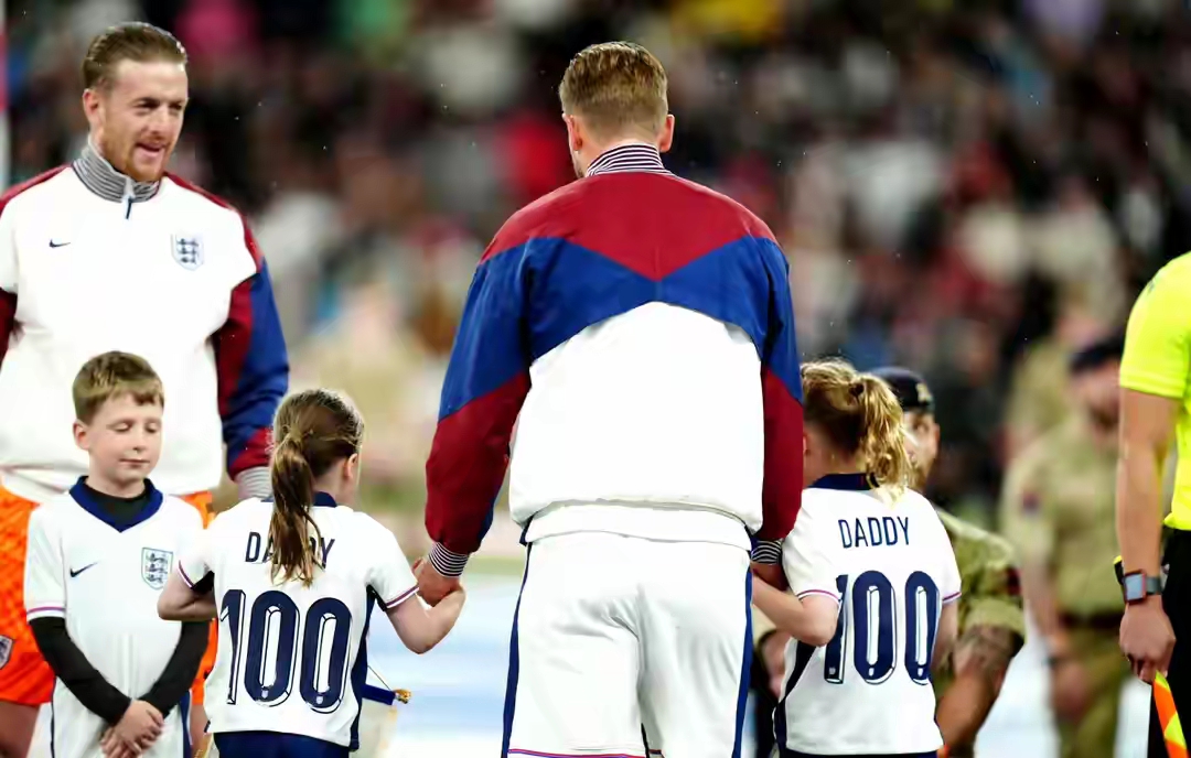 英格兰队在客场战胜保加利亚