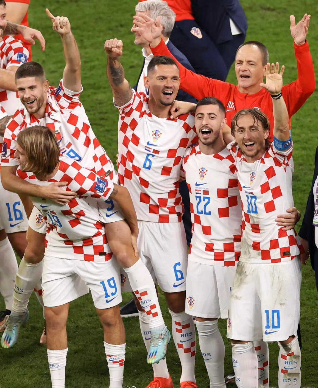 关于克罗地亚队在比赛中展现出色表现,轻松获胜的信息 关于克罗地亚队在比赛中展现出色表现,轻松获胜的信息