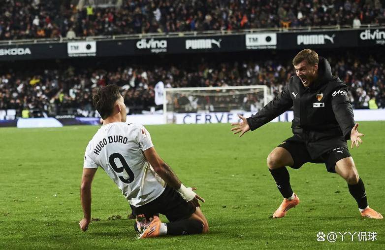 瓦伦西亚客场大胜,豪取三分 瓦伦西亚客场大胜,豪取三分