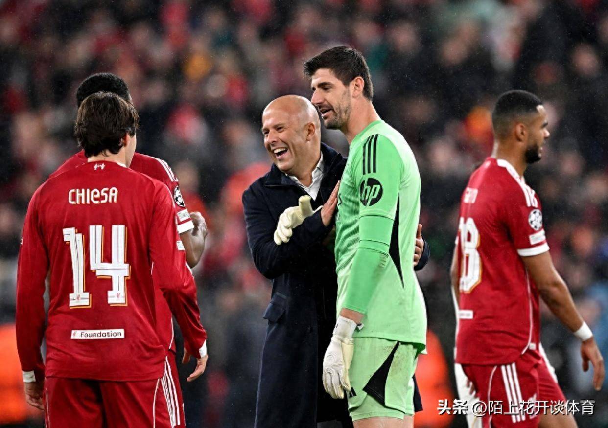 关于巴西力克乌克兰，库尔图瓦统治全场的信息