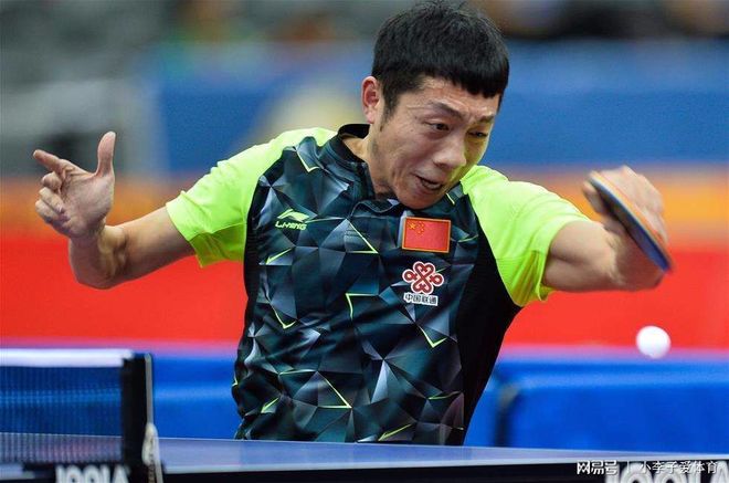 波兰队横扫奥地利队,马龙统治全场 波兰队横扫奥地利队,马龙统治全场