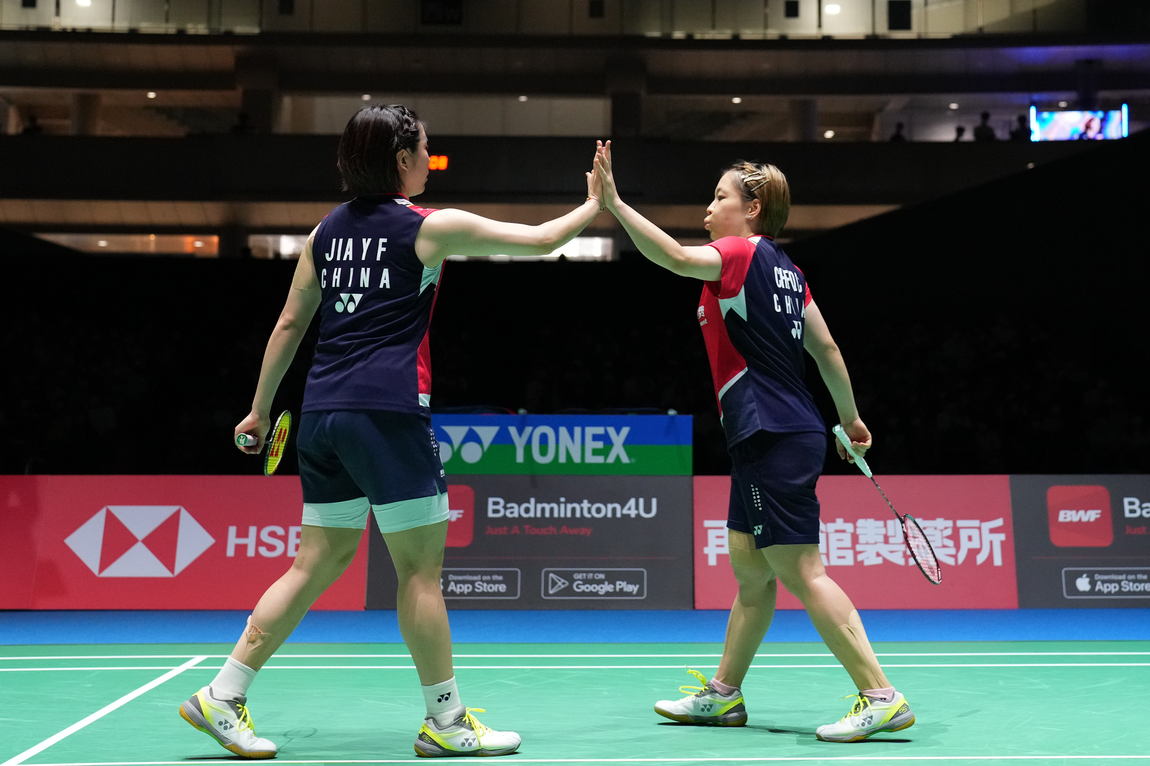 关于印尼羽毛球队碾压丹麦羽毛球队，陶菲克三分雨点燃全场的信息