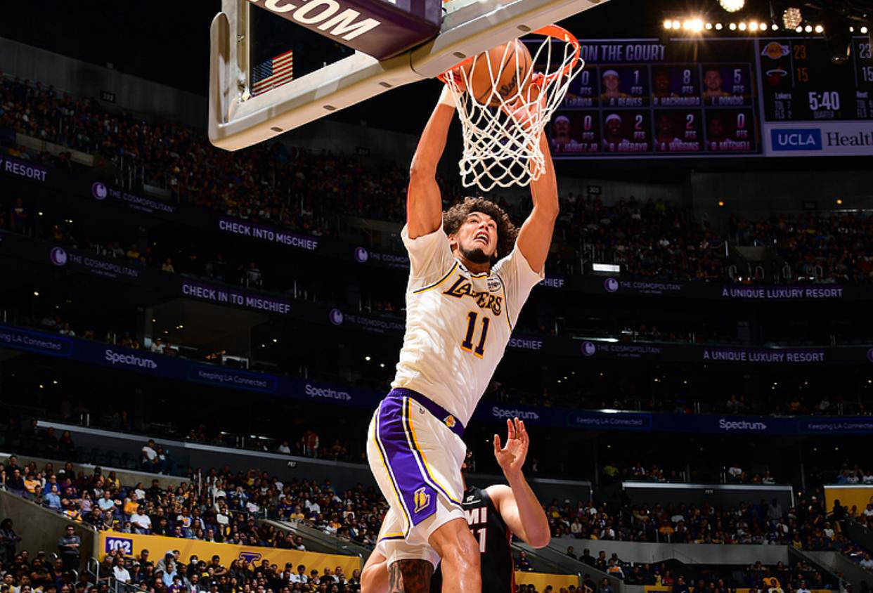 关于菲律宾男篮绝地反击热火,东契奇高光表现的信息 关于菲律宾男篮绝地反击热火,东契奇高光表现的信息