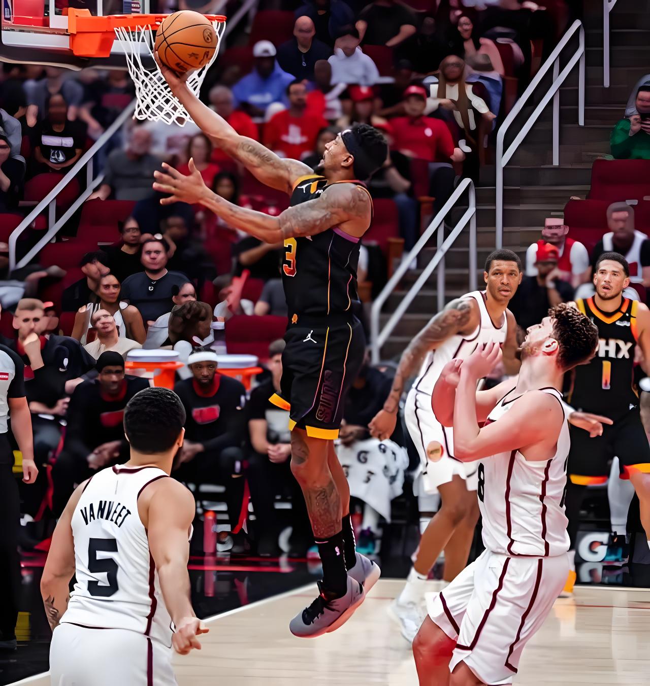 火箭横扫鹈鹕,周琦状态火热 火箭横扫鹈鹕,周琦状态火热