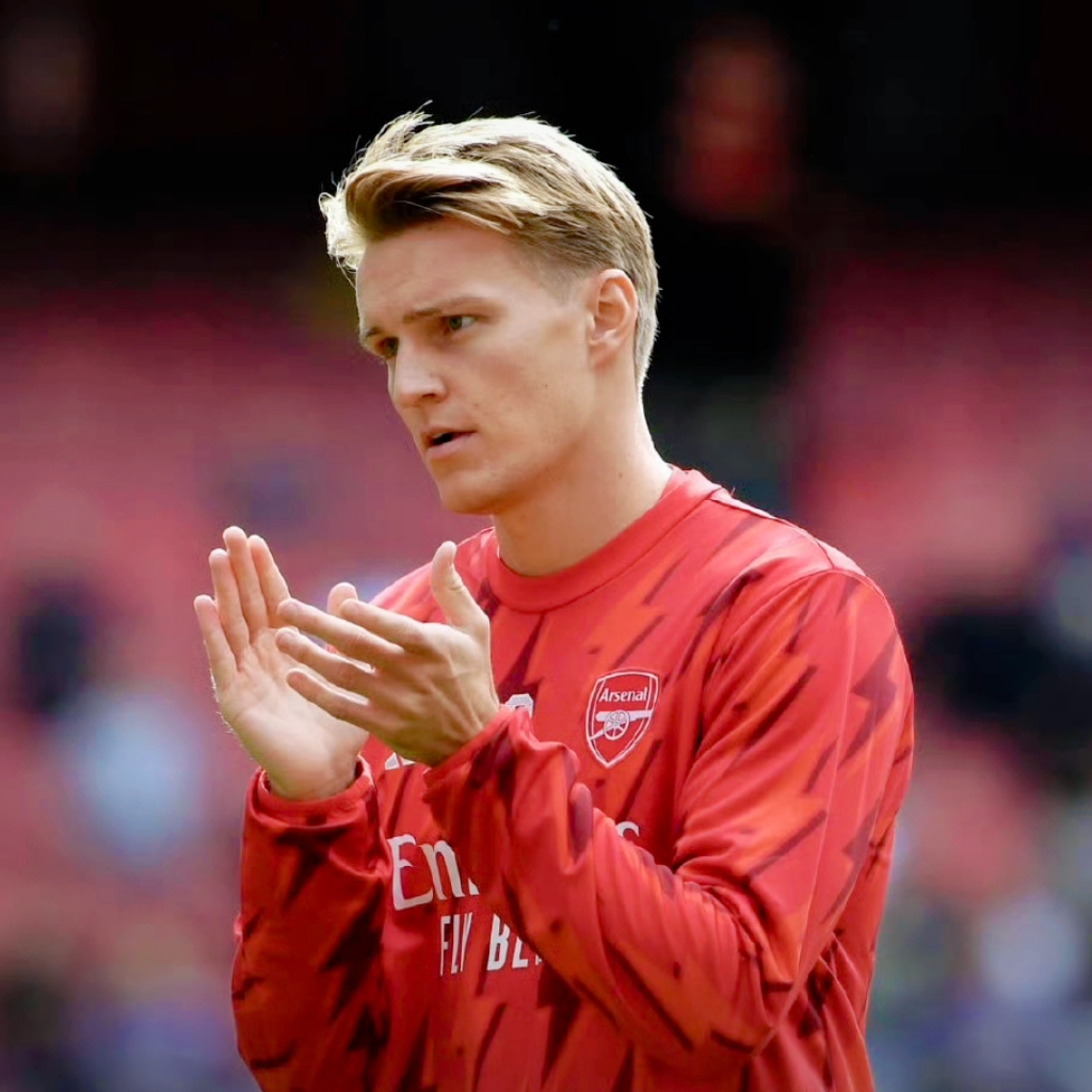 利物浦力克阿森纳,厄德高一己之力扛起全队的简单介绍 利物浦力克阿森纳,厄德高一己之力扛起全队的简单介绍