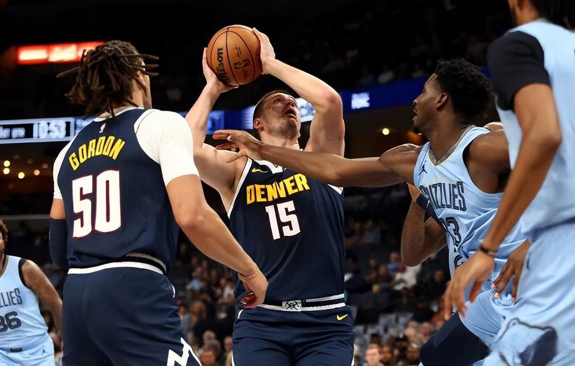 掘金血洗热火，莫兰特制霸全场的简单介绍