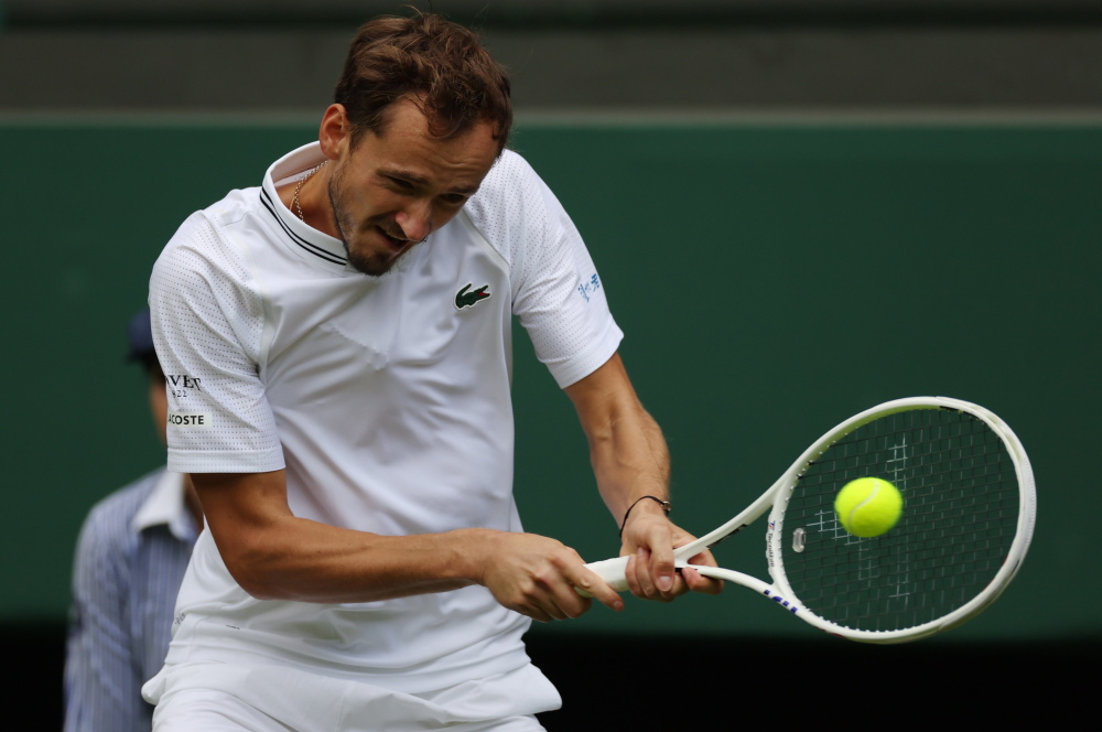 关于欧洲网球队爆冷法国网球队,梅德韦杰夫打破历史纪录的信息 关于欧洲网球队爆冷法国网球队,梅德韦杰夫打破历史纪录的信息