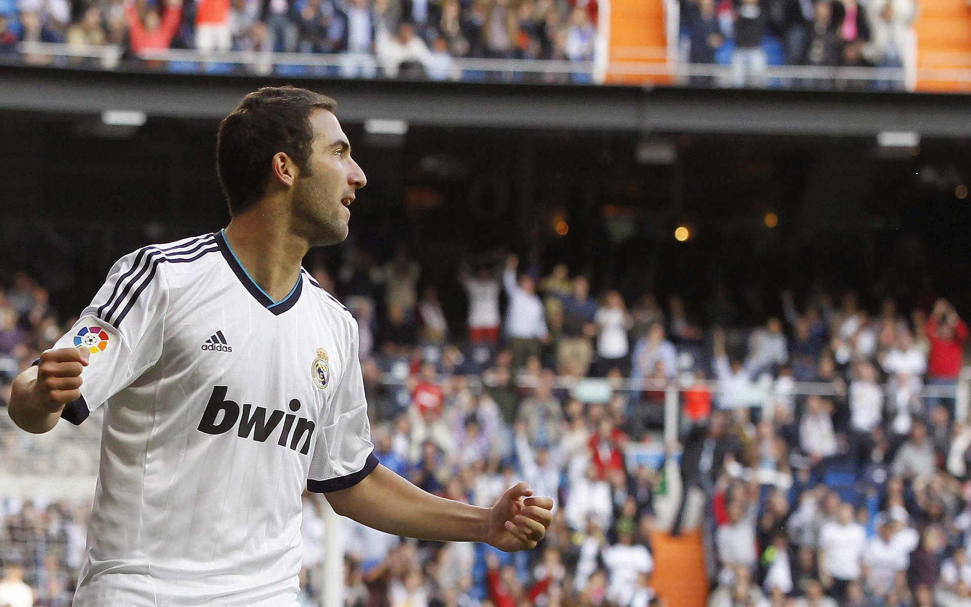 黄蜂碾压步行者，西亚卡姆证明舞台越大，他越强