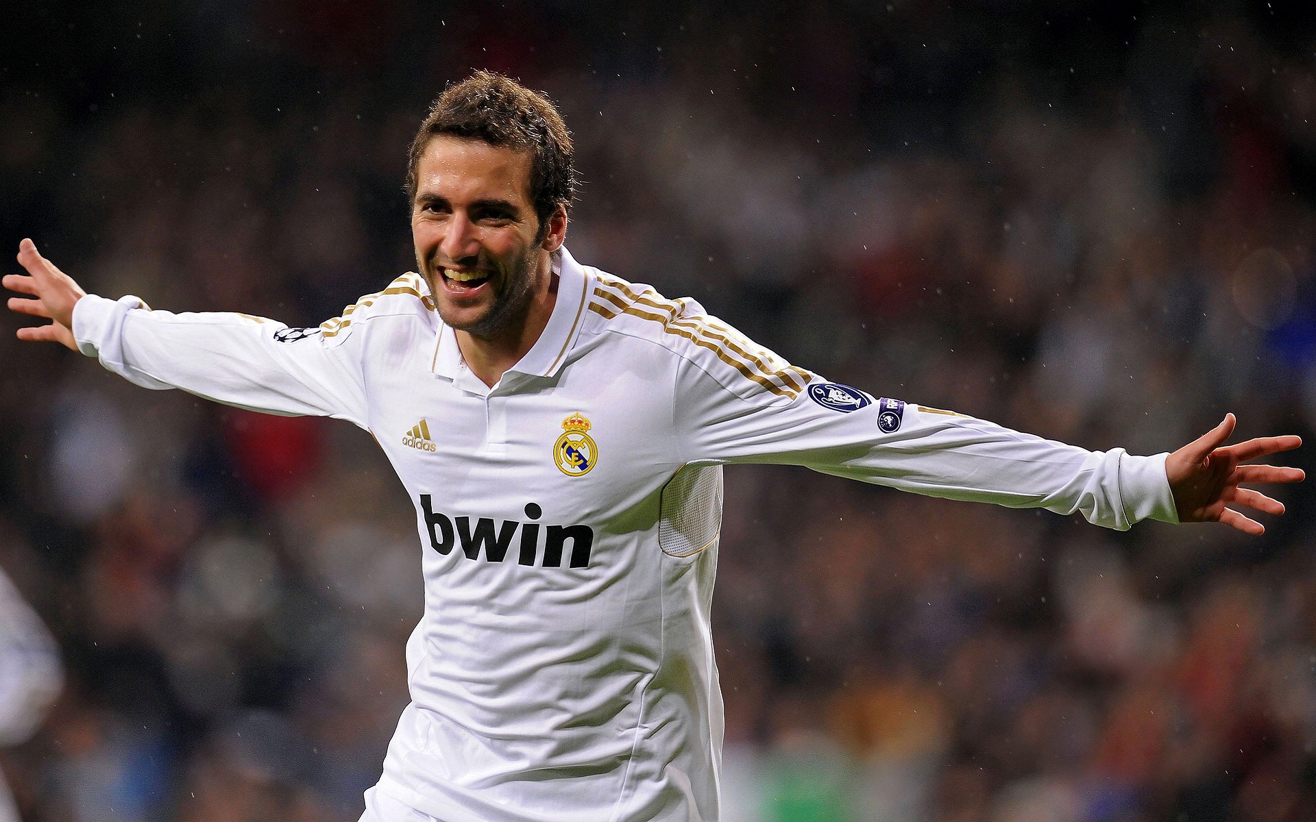 黄喜灿在焦点战证明自己,法国关键战突围比利时